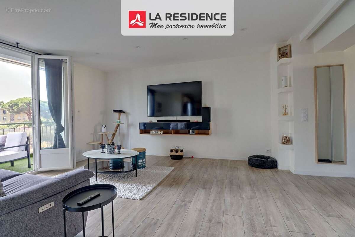 Appartement à FREJUS