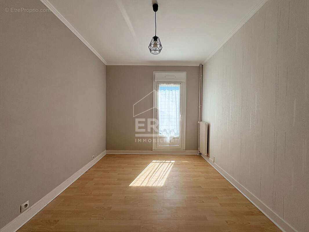 Appartement T5 Quartier Gazonfier - lumineux - 90m² - photo 9