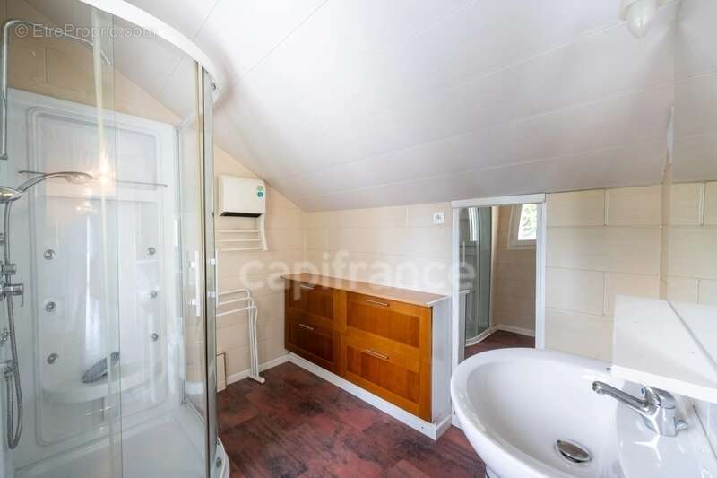 Maison 144m2 de 6 pièces + Un Rez de jardin de 43 m2 de 2 pièces SOISY SOUS MONTMORENCY (95) - photo 28
