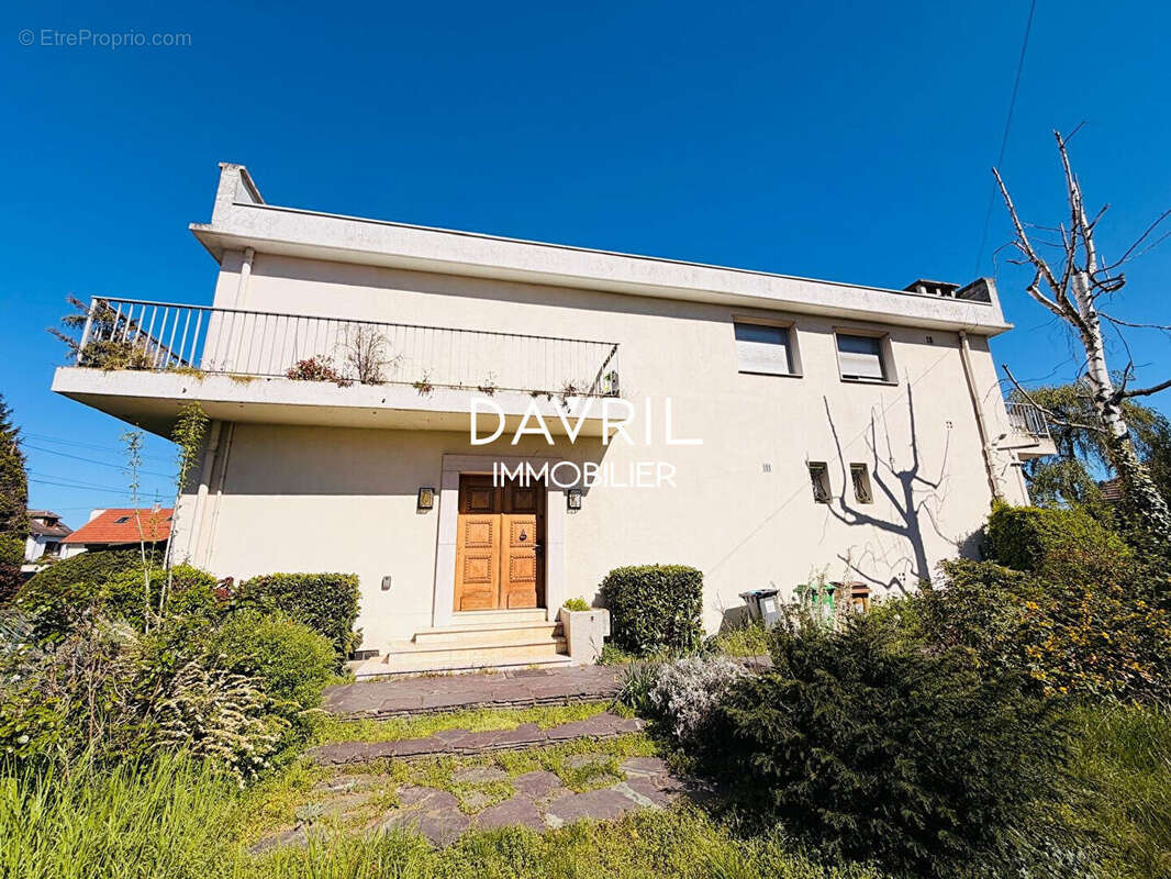 Appartement à CONFLANS-SAINTE-HONORINE