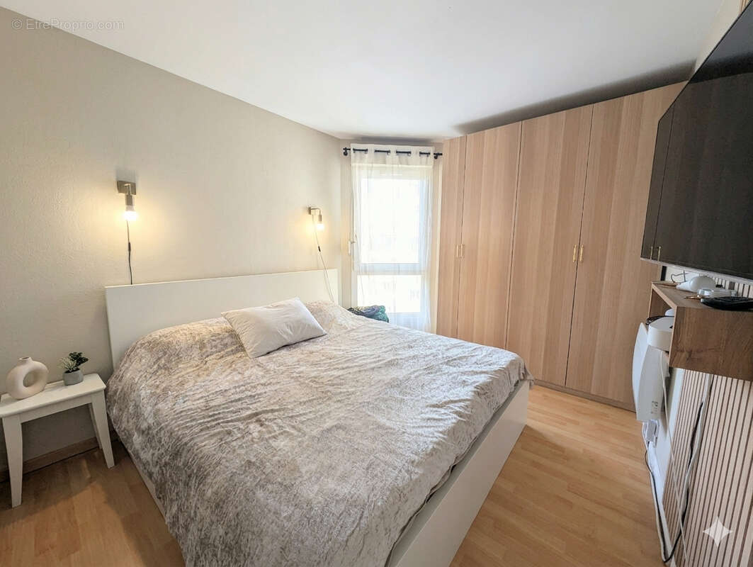 Appartement à ROSNY-SOUS-BOIS