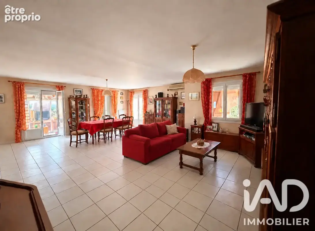 Photo 1 - Maison à SAINT-LAURENT-DE-LA-SALANQUE