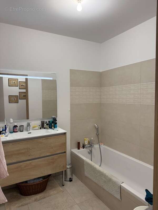 Appartement à HYERES