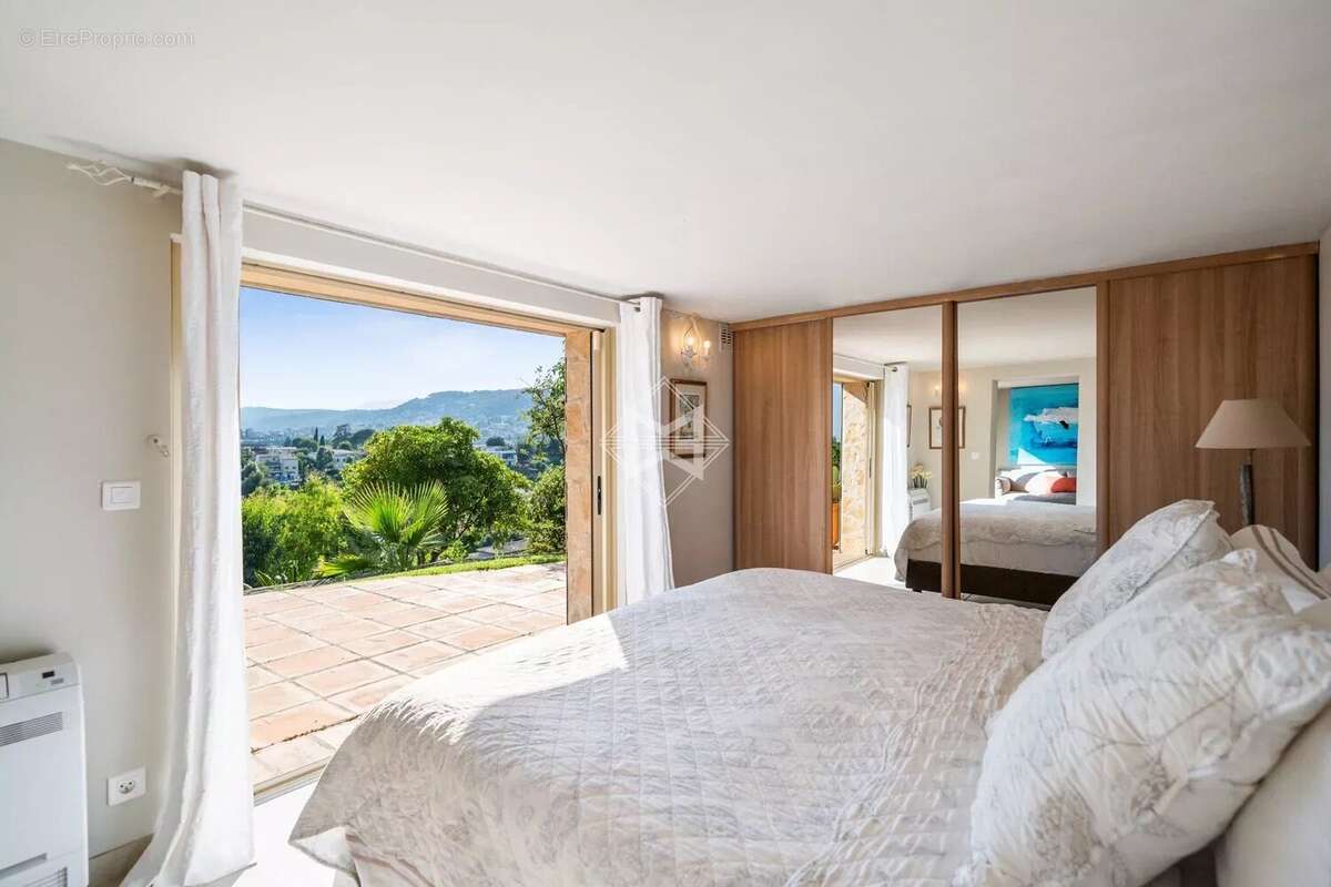 Belle villa provençale avec piscine - tennis - photo 11