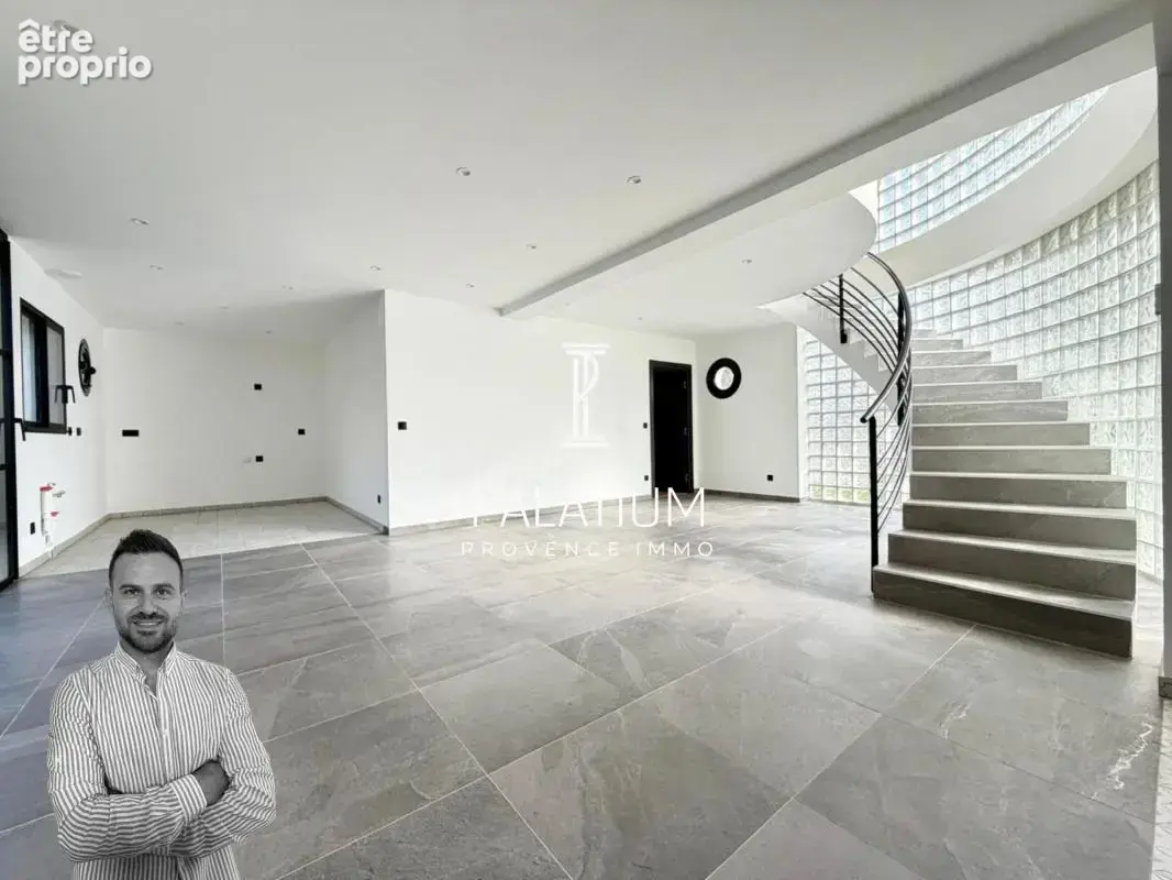 Villa neuve T5 de 127 m² d'architecture Art Déco – Salon-de-Provence - photo 4