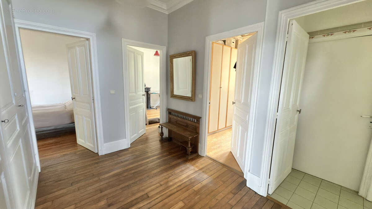 Maison à ENGHIEN-LES-BAINS