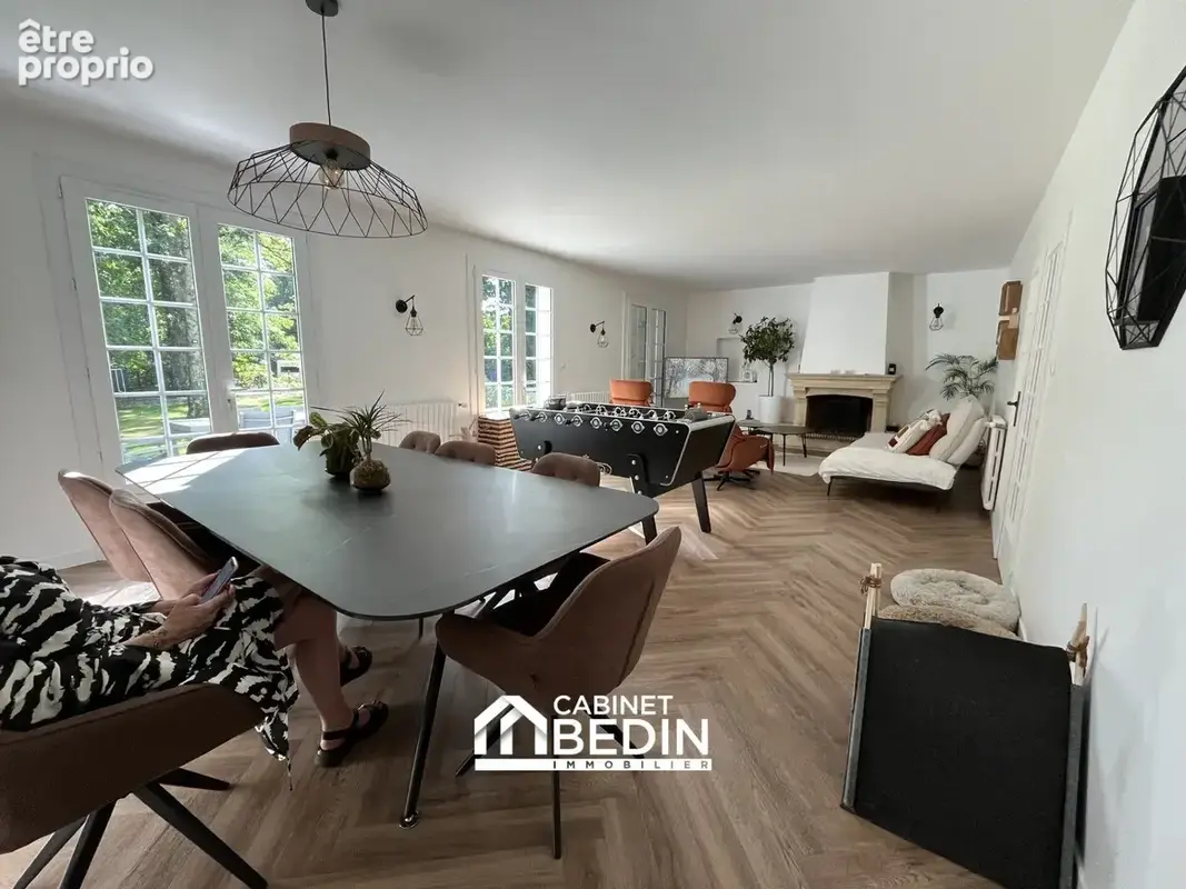 Maison 8 pièces 235 m² à vendre à Cestas (33610) - photo 2