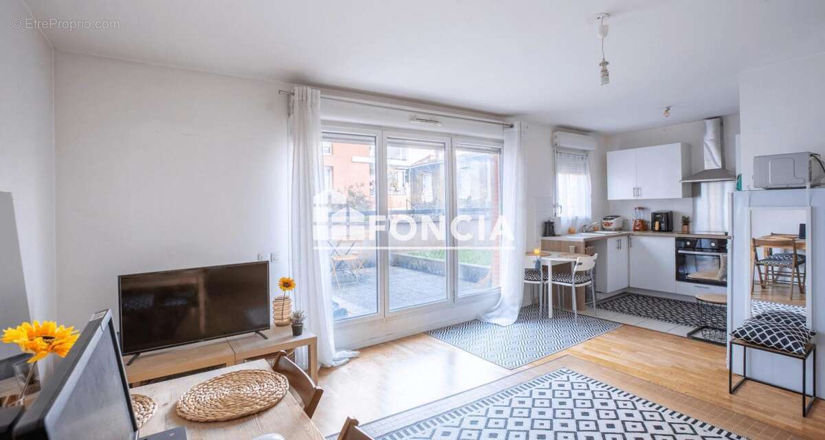 Agréable T2 avec terrasse - photo 2