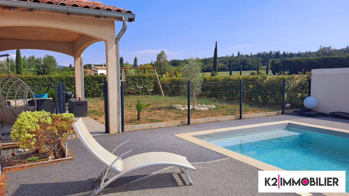 Maison à SAINT-GERVAIS-SUR-ROUBION