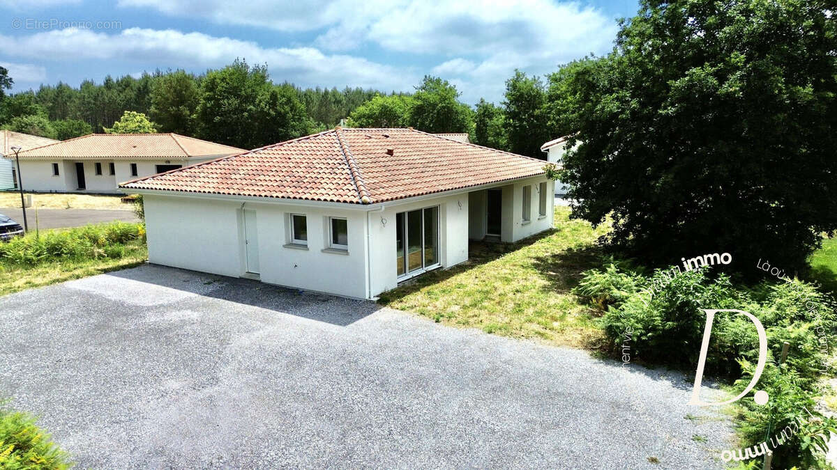 Maison à VIELLE-SAINT-GIRONS