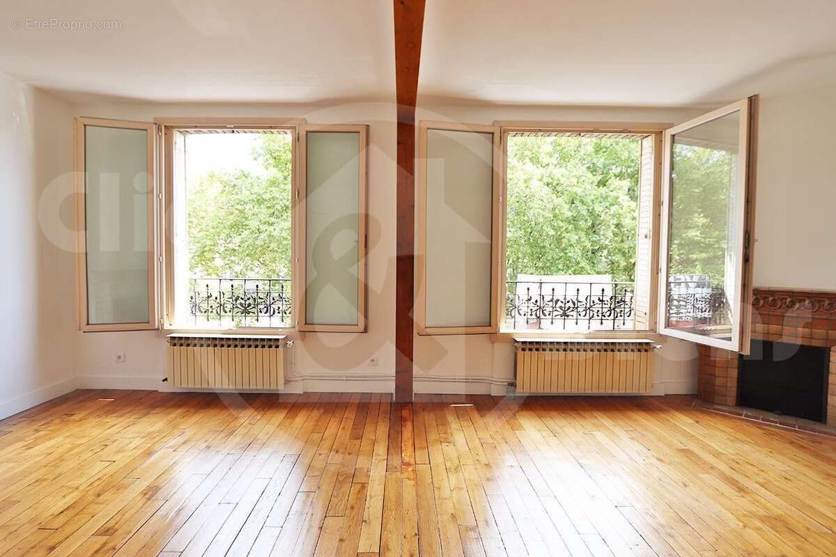 082025 - Appartement à CHAVILLE