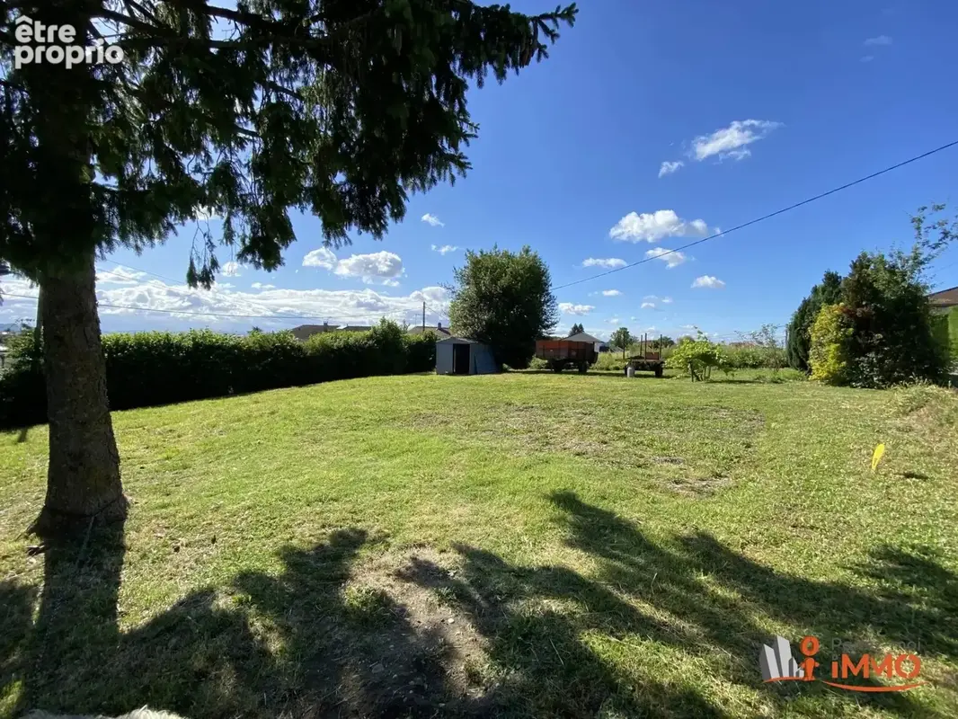 À VENDRE : Rare Terrain Plat de 500 m² – Maubec (38300) - photo 2