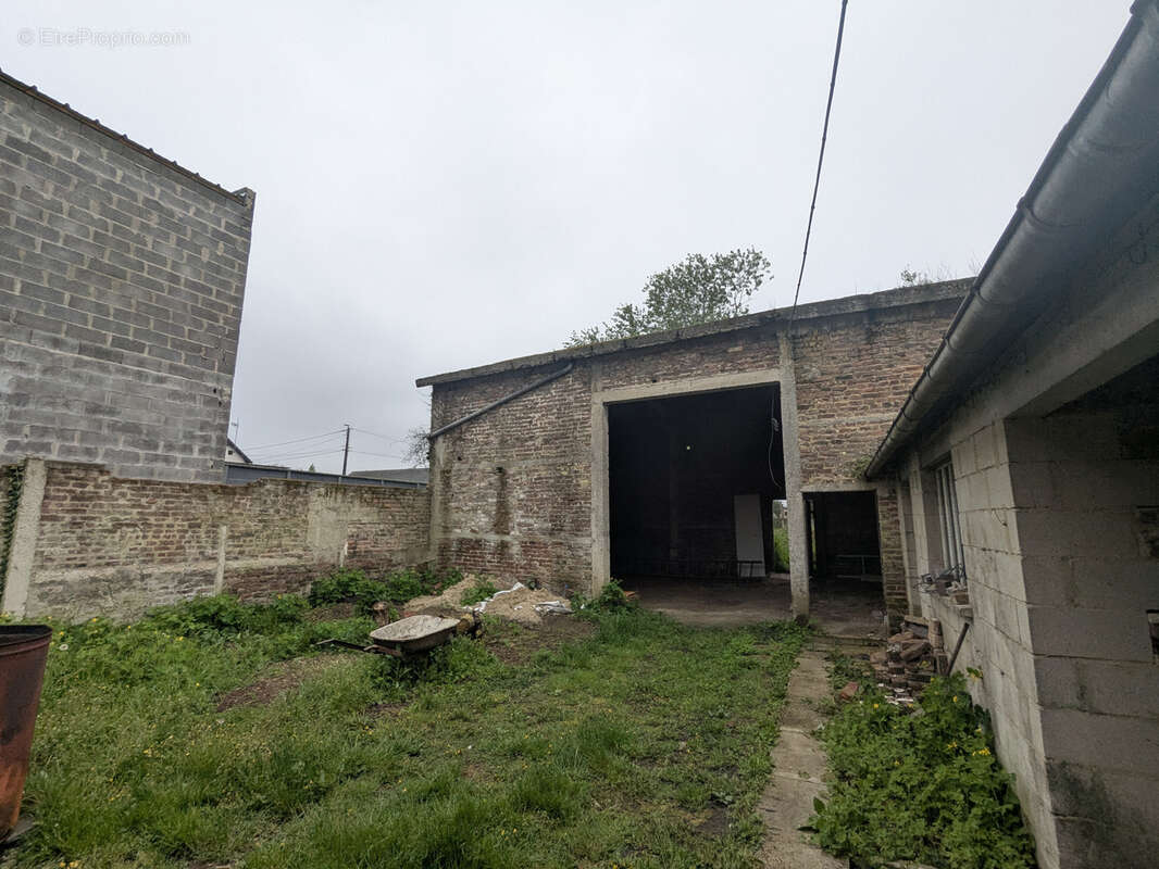 Maison à METZ-EN-COUTURE