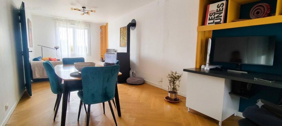 Photo 1 - Maison à COURANT
