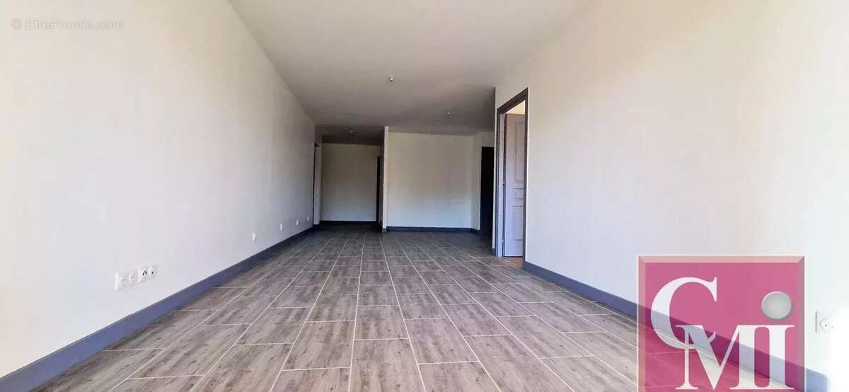 Appartement neuf !! frais de notaire reduits - photo 4