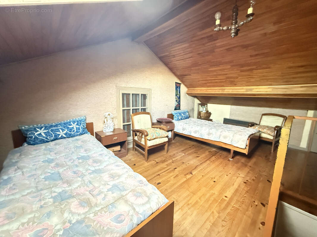 Appartement à FONTAINE