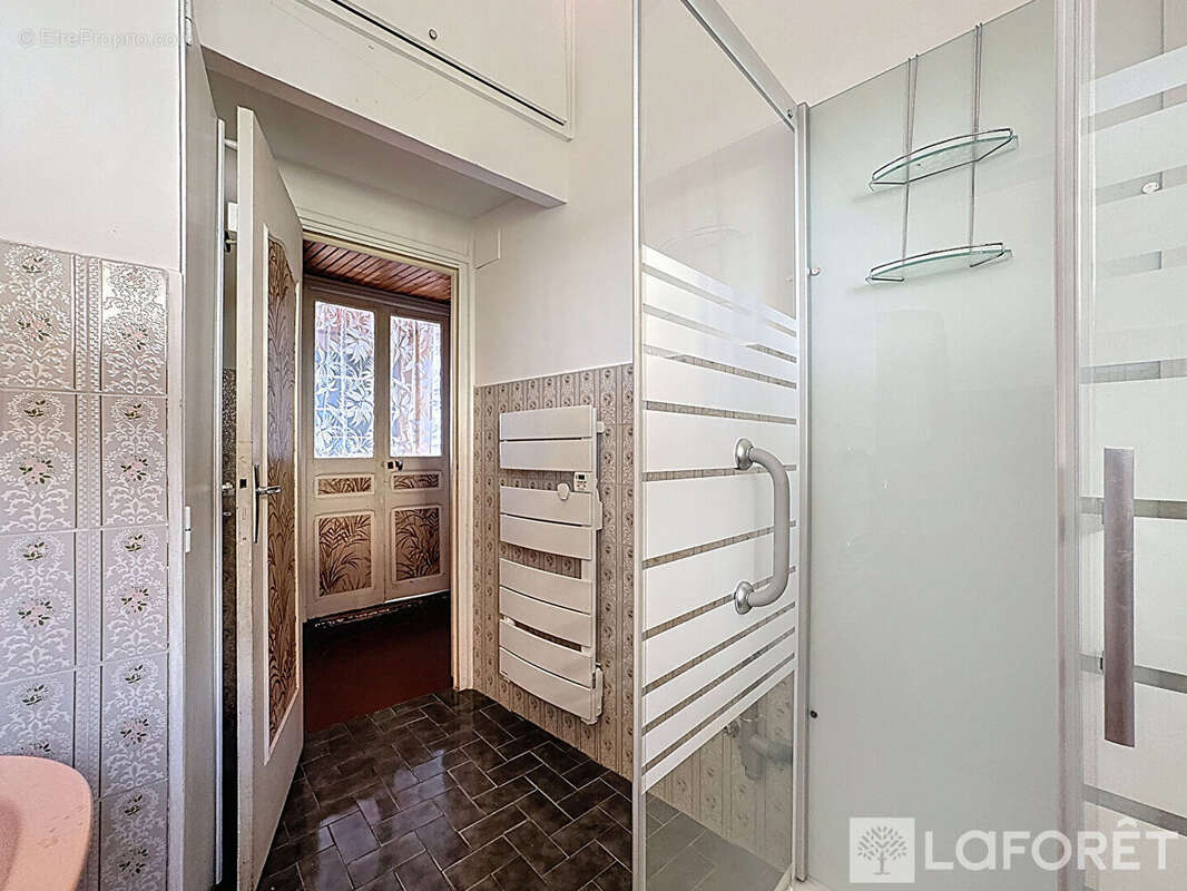 Appartement à ROQUEBRUNE-CAP-MARTIN