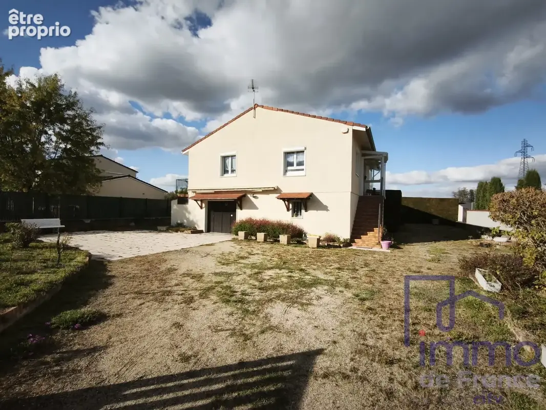 Maison 5 pièces 100 m² à vendre à Bonson (42160) - photo 2