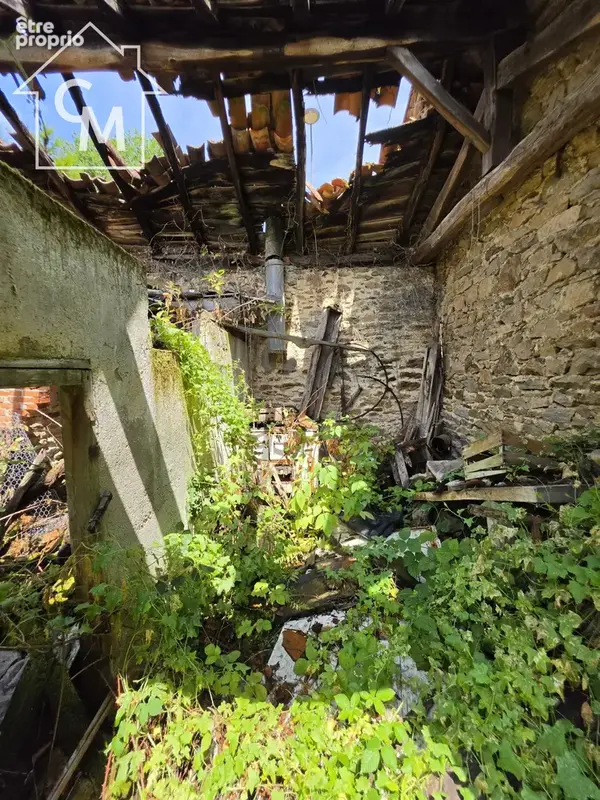 Maison de campagne à rénover avec dépendances et terrain de plus d'un hectare - photo 24