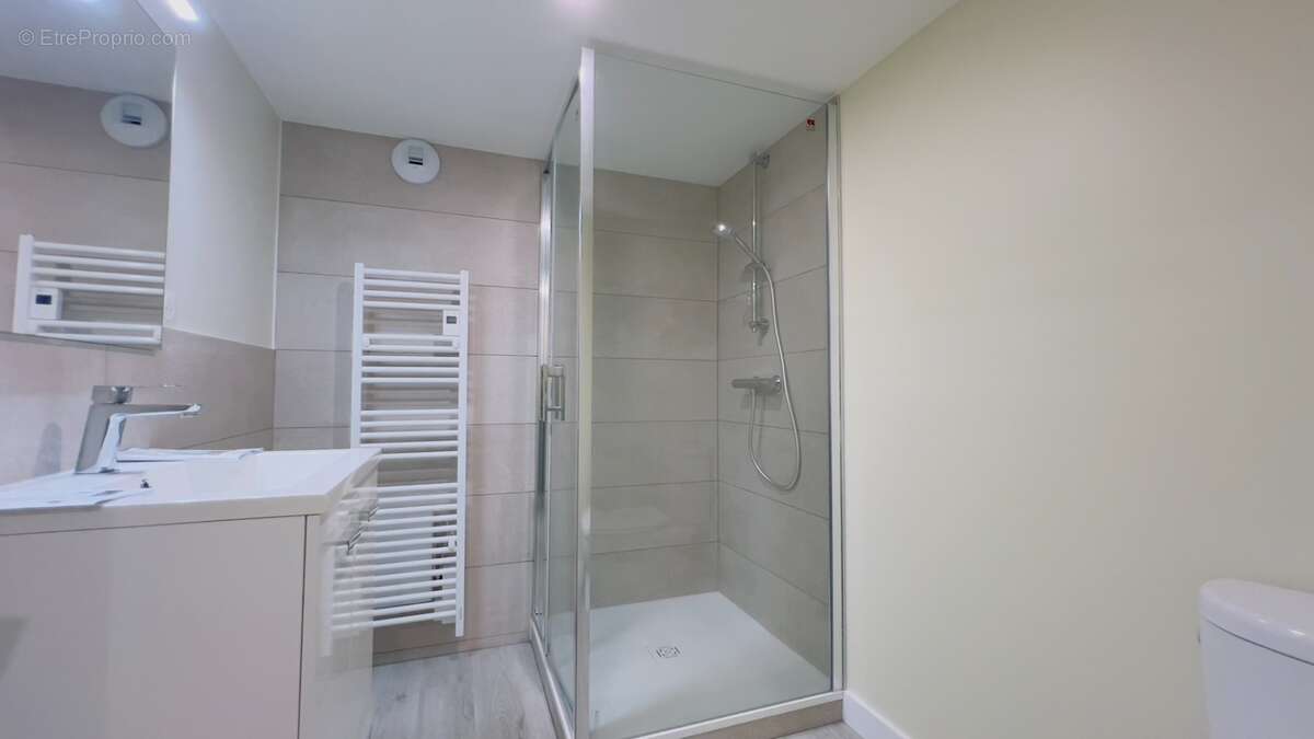 GOURIN (56) – Maison à vendre : 5 pièces, 122 m² habitables, garage, atelier, terrain de 815 m² - photo 12
