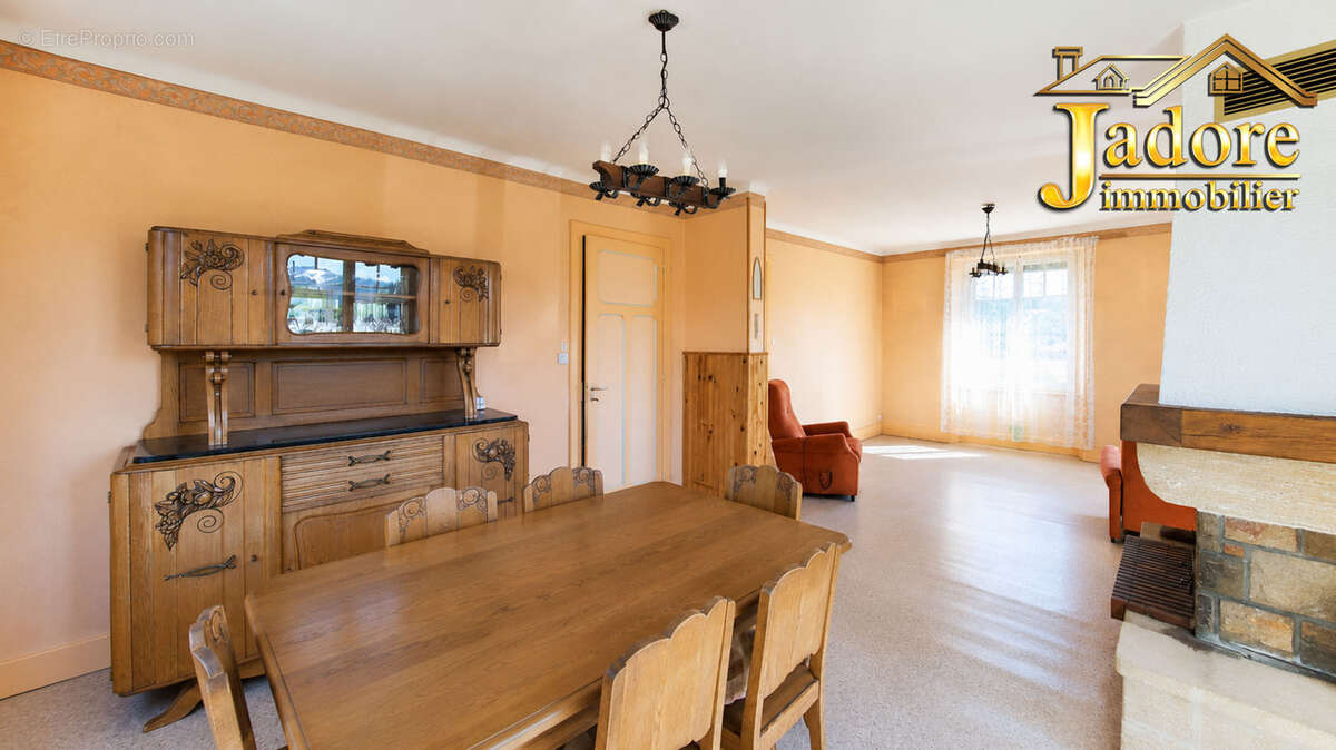 Maison 118 m² à Anould  - photo 13
