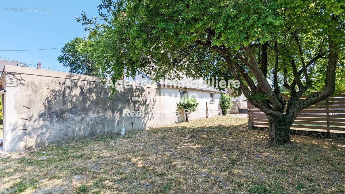 Maison Bourgeoise 4 pièces sur 752 m2 à Corbeilles-en-Gâtinais   à vendre - photo 14