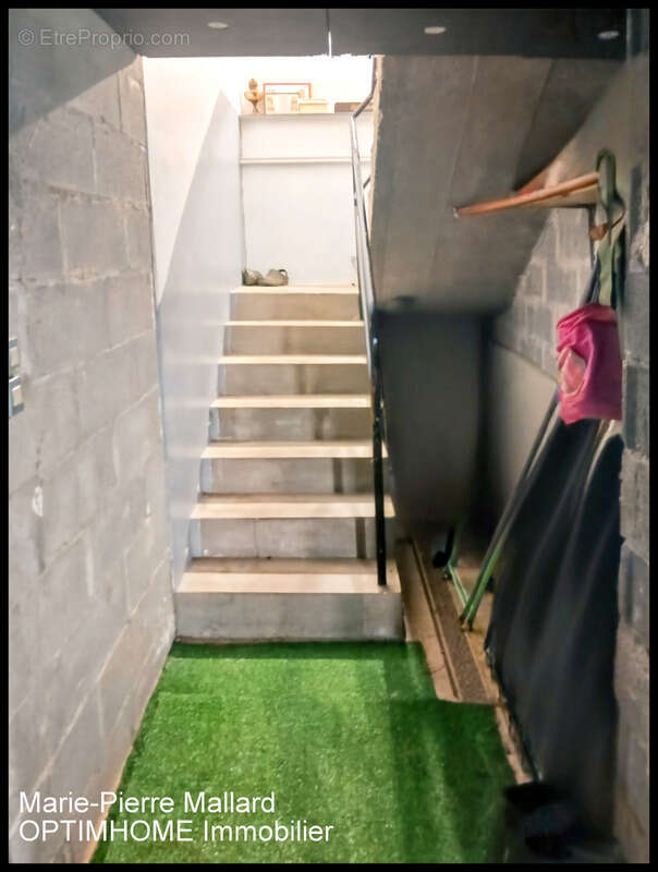 Maison à PEYRAT-LE-CHATEAU