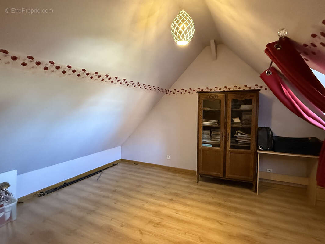 Maison à POIX-DE-PICARDIE