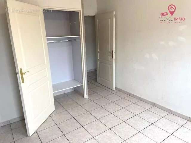 Appartement à SAINT-FONS