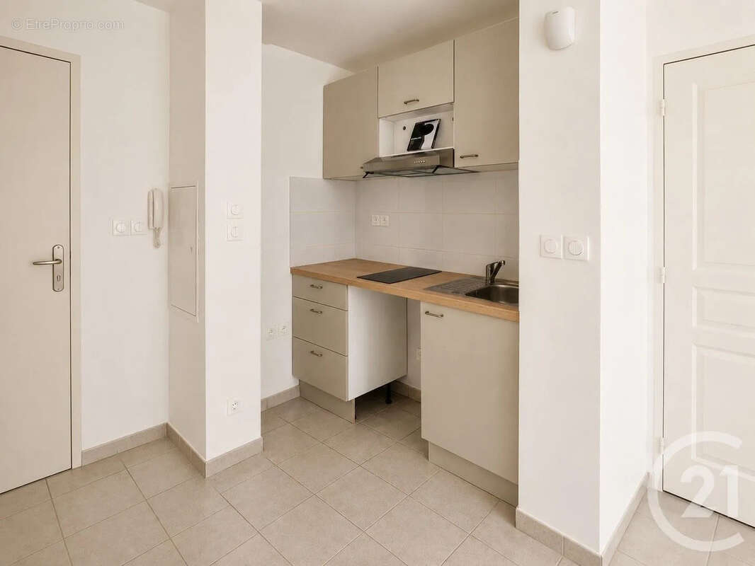 Appartement 36 m² à La Seyne-Sur-Mer  - photo 4