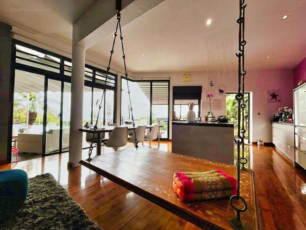 Maison à LA POSSESSION