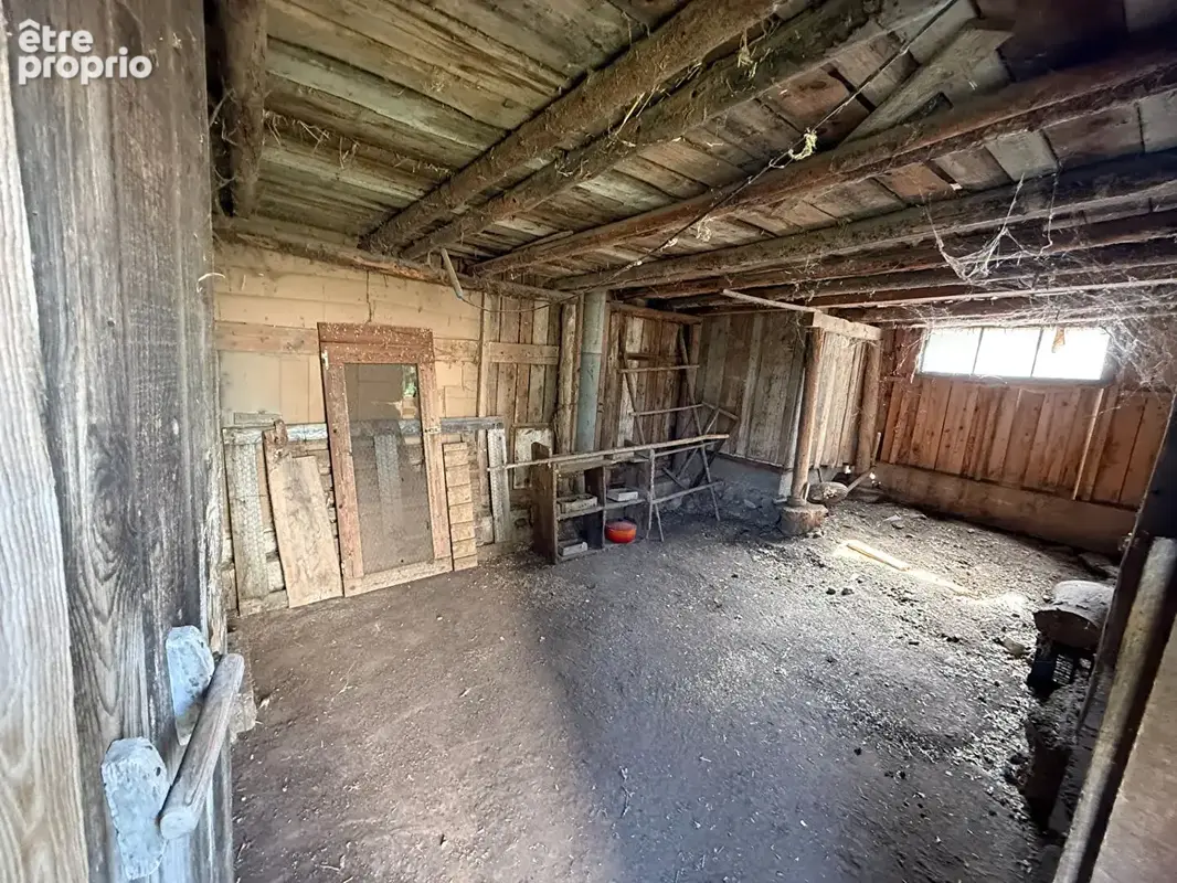 A vendre à Bons en Chablais Maison à rénover de 150 m² utiles avec sous-sol complet et annexes - photo 18