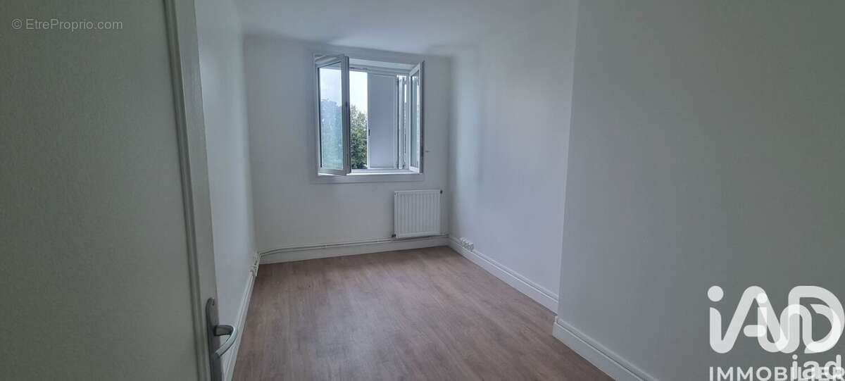 Photo 6 - Appartement à VILLIERS-LE-BEL