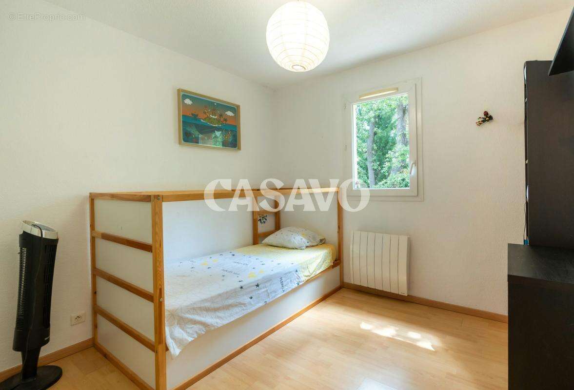 Vente Maison 5 pièces de 125m² - 13790 Châteauneuf-le-Rouge - photo 12