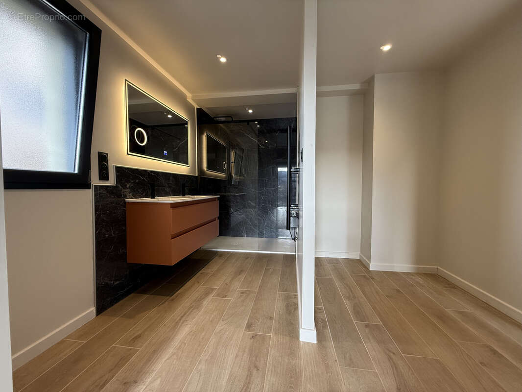 Maison à SAINT-LAURENT-D'OLT