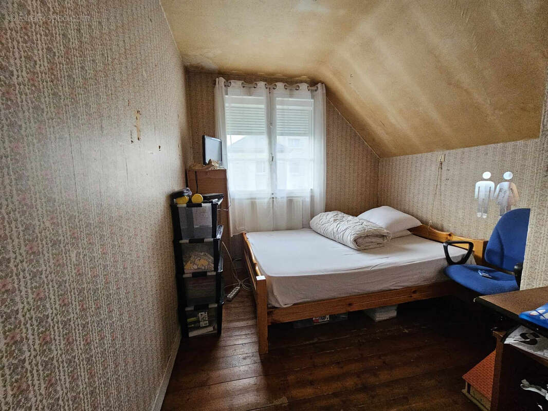 Maison à HANGEST-SUR-SOMME