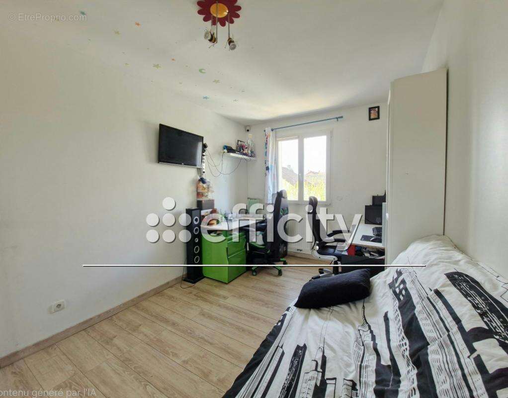 Maison à VILLEPARISIS