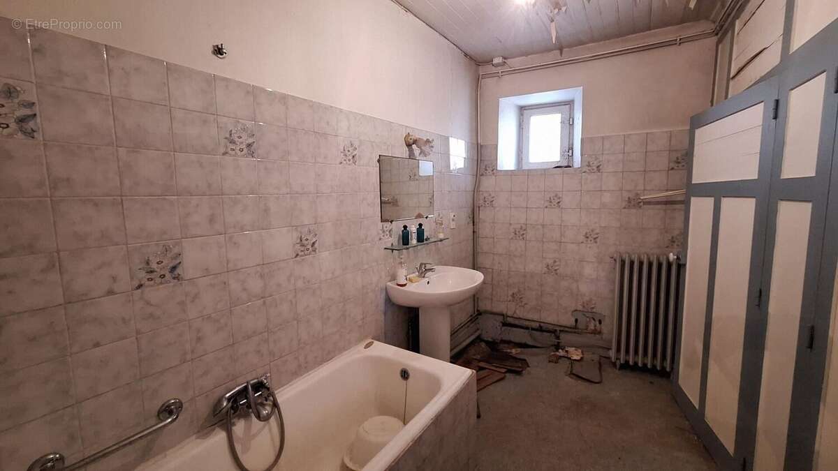 Maison 180 m² à Catus  - photo 6