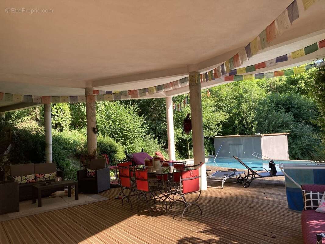 Maison à MONOBLET