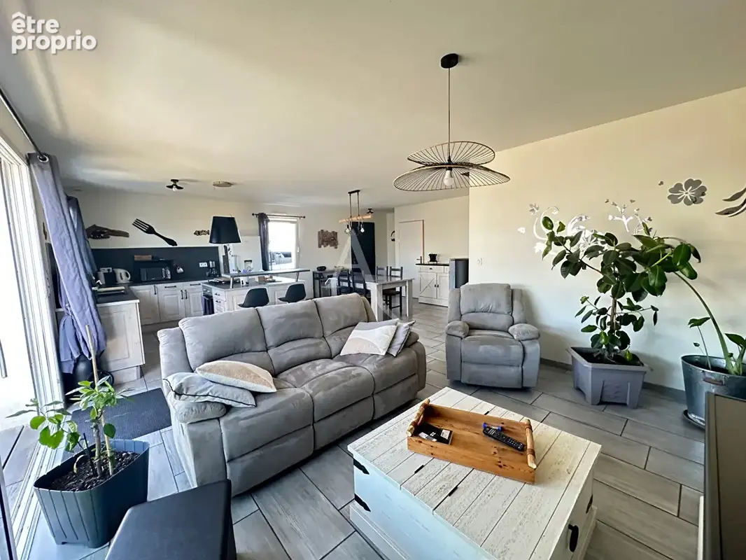Maison 4 chambres 95 m² à vendre à AIZENAY - photo 2