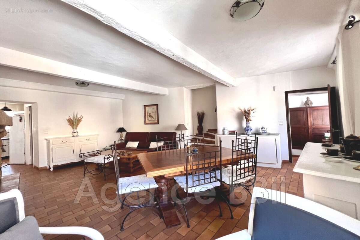 Maison à LA TRINITE