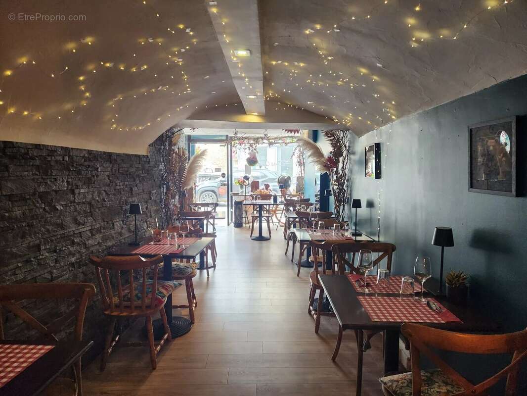 Commerce à CASTELNAU-LE-LEZ