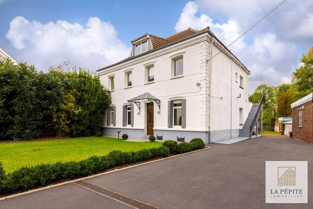 Maison à CONDE-SUR-L&#039;ESCAUT