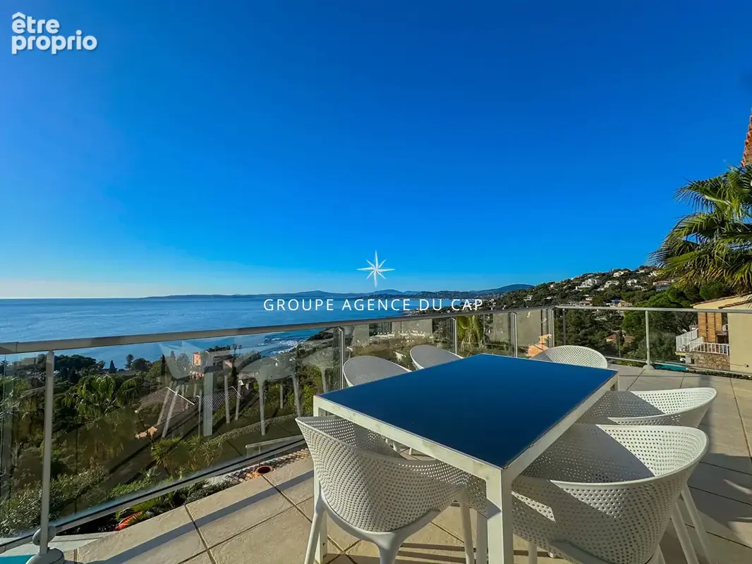 À vendre villa de charme 5 pièces 150m² 3 chambres piscine 3 garages boulodrome - photo 12