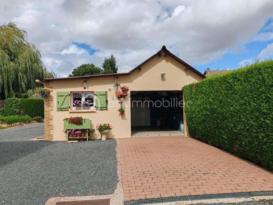 Maison à BOURNEVILLE