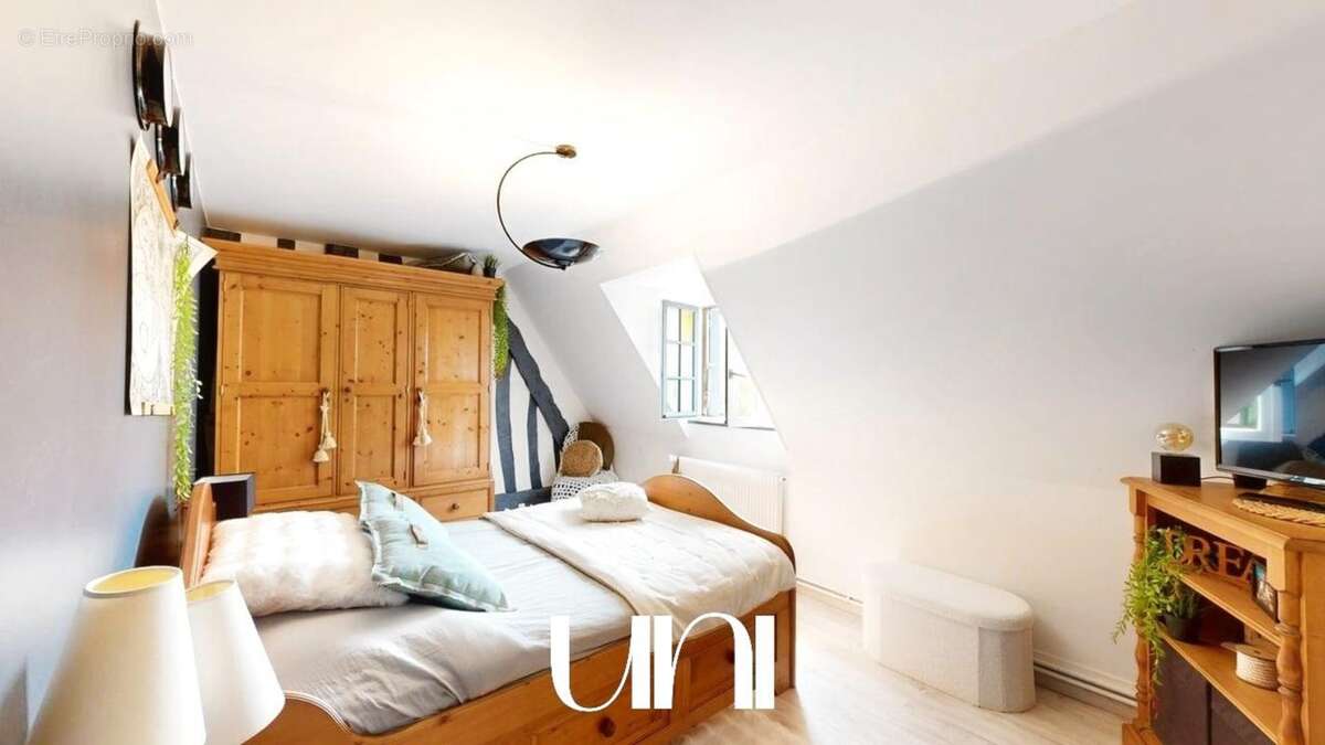 Maison 245 m² à Fauguernon  - photo 26
