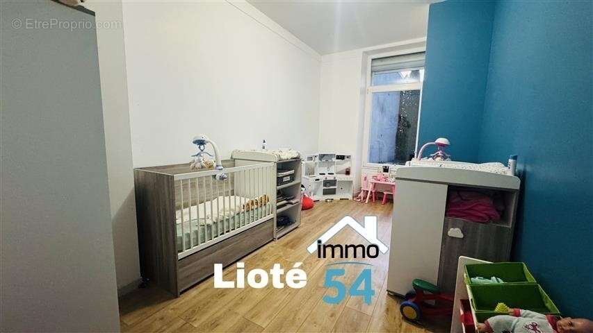 Appartement à VIRECOURT