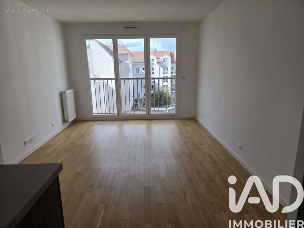 Photo 2 - Appartement à RUEIL-MALMAISON