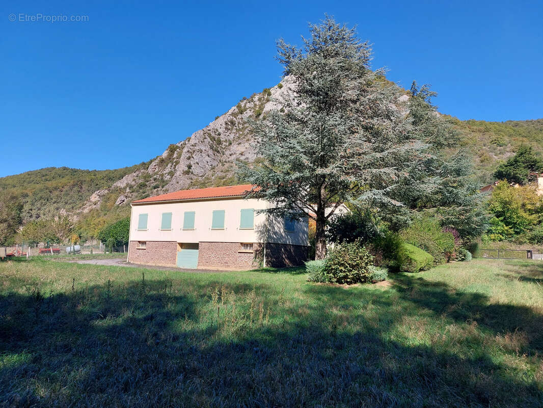 Maison à BRUSQUE