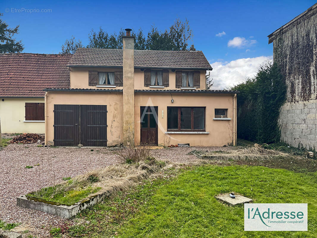 Maison à PERRIERS-SUR-ANDELLE